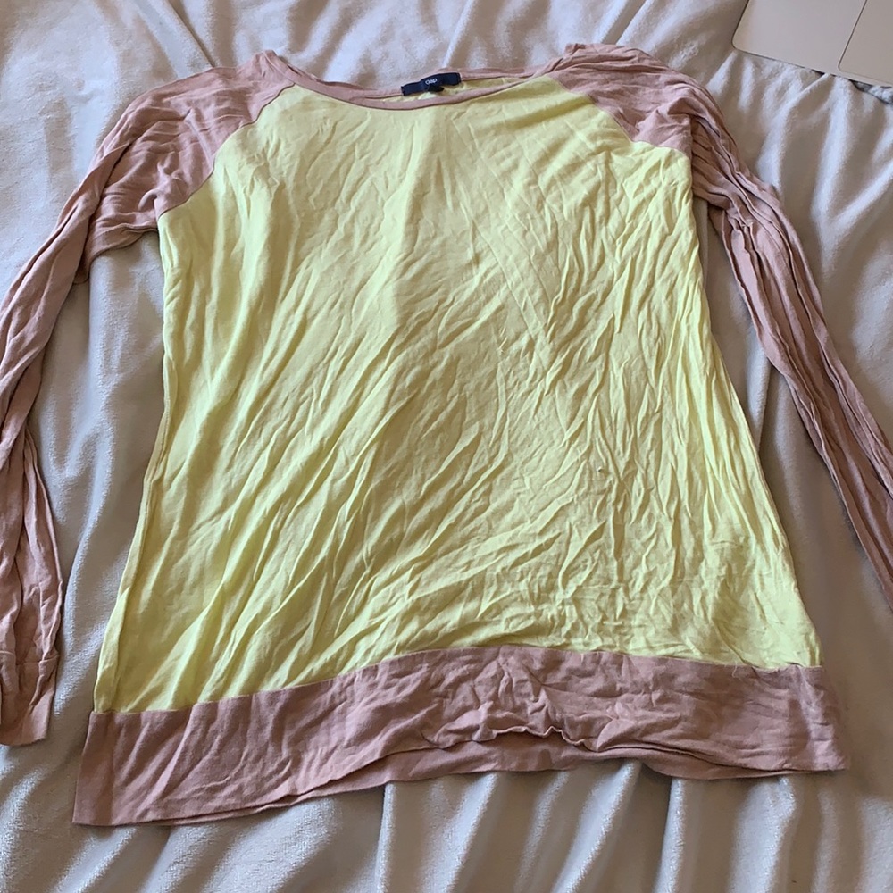 Gap long sleeve tee